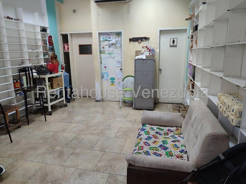 Jv Local En Alquiler Ubicado En Esquina Con Amplios Espacios Para Tu Emprendimiento Centro De Guacara