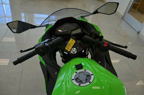 Imagen 2 de 2 de 2015 Kawasaki Ninja 300