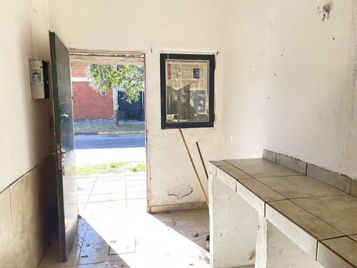 Imagen 13 de 13 de 2 Locales - San Justo