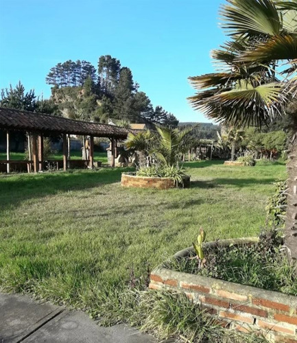 Imagen 4 de 5 de Complejo Turístico En Cobquecura, 8 Cabañas, Con Piscina