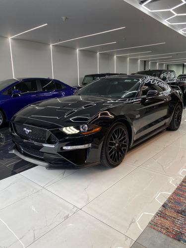 Ford Mustang 2018 V8