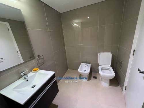 Imagen 16 de 19 de Pocitos Venta Apartamento 2 Dormitorios U$d 240.000 Cw148593
