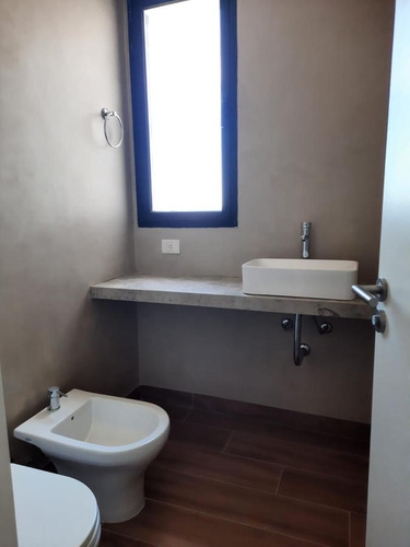 Venta Y Alquiler Dpto 4 Ambientes Al Rio Vilago
