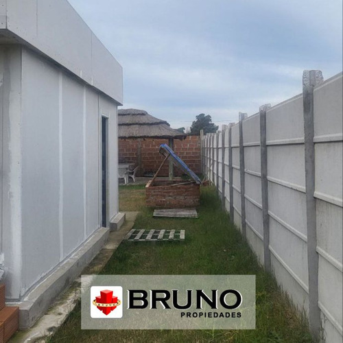 Casa En Venta En Mariano Acosta