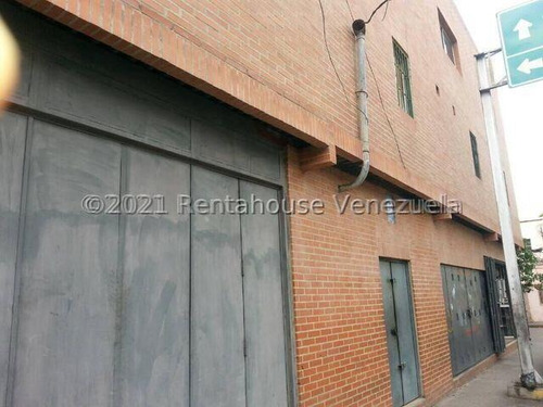 Edificio Comercial En Venta En El Cementerio  23-123 Yf