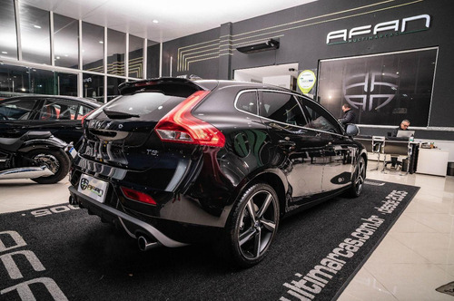 Volvo V40 T5 Rdesign