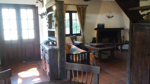 Casa En Venta - 3 Dormitorios 3 Baños - Cochera - 525mts2 - Valeria Del Mar