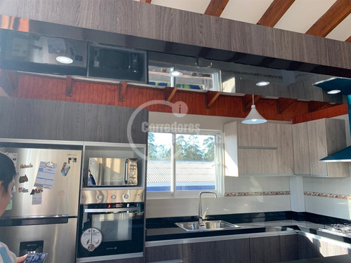 Linda Casa Como Nueva De 3d-2b En Algarrobo