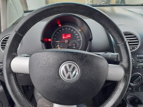 Volkswagen New Beetle 2.0 3p Automática Com Teto