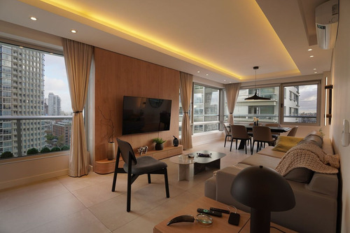 Venta Departamento 2 Ambientes En Puerto Madero