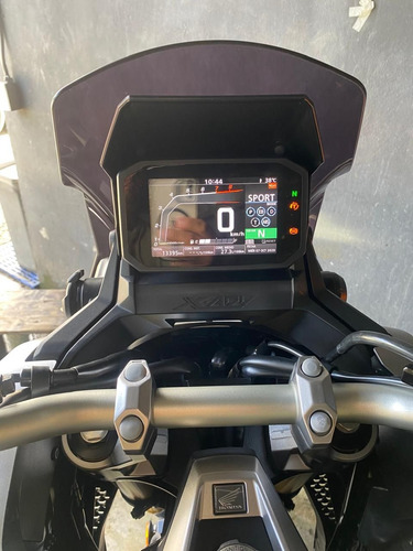 Honda X-adv 750
