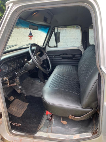 Ford F1000 1983 C. Dupla