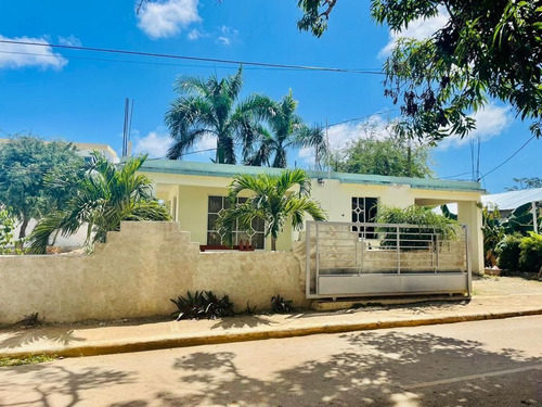 Vivienda En Venta En Las Galera,  Samana