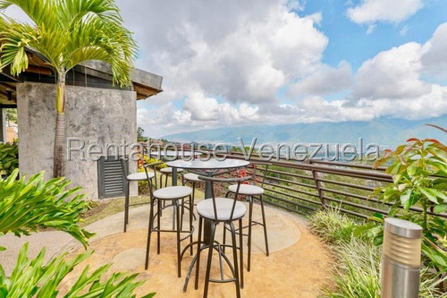 Casa ( 3 Niveles / Remodelada) Venta Alto Hatillo ( Urb. La Hatillana) Mls-25-8876