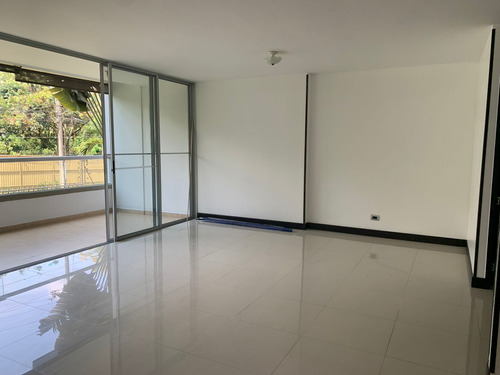 Venta Apartamento De 152mst2 Ciudad Jardín, Sur De Cali 9094.