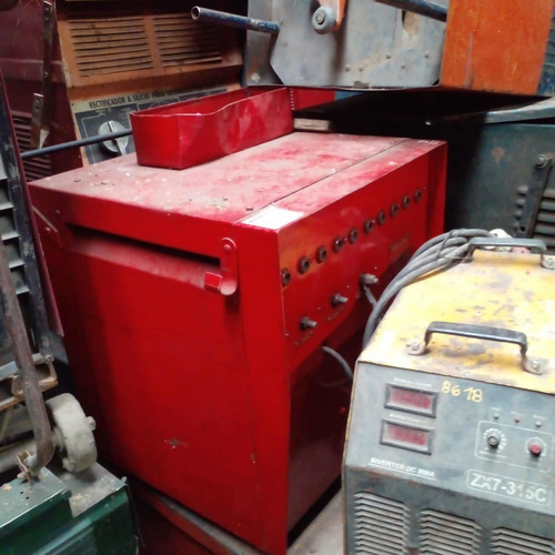 Torre De Iluminacion Diesel Kubota C/trailer Envio Interior