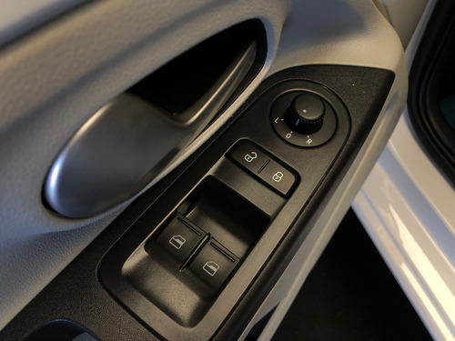 Volkswagen Up! 1.0 Mpi Move Up 12V Flex 4P Manual