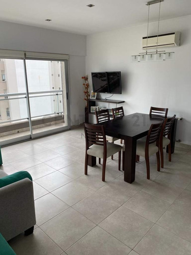 Venta Departamento Plaza Malvinas Dos Dormitorios