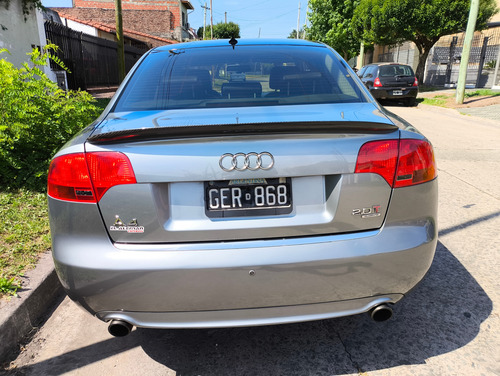 Audi A4 2.0 T Quattro