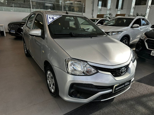 Toyota Etios 1.3 X 16V FLEX 4P MANUAL