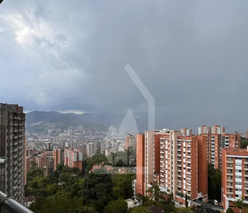 En Venta Apartamento Sector Loma De Los Mesa Envigado Piso Alto