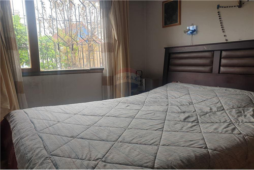 Imagen 9 de 14 de Casa En Pasaje Cerrado - Cercano Mall Quilín