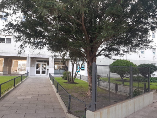 Departamento Tres Ambientes En Excelente Zona Oportunidad
