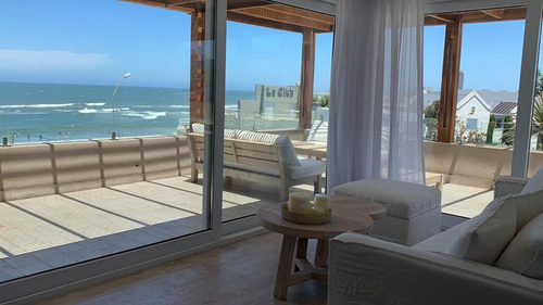 Apartamento En Venta De 2 Dormitorios En Posta Del Cangrejo