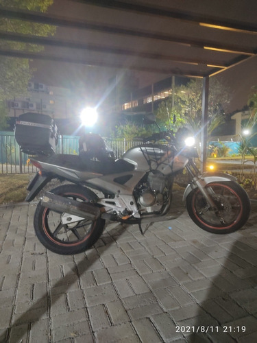 Imagem 1 de 1 de Honda Twister