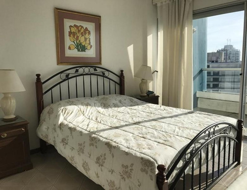 Departamento - Playa Brava