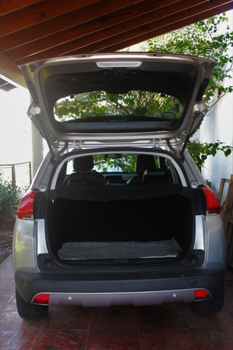 Imagen 13 de 20 de Peugeot 2008 2017 1.6 Feline