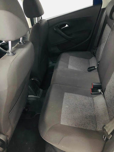 Imagen 6 de 10 de Volkswagen Polo 2020 1.6 L4 Sound Mt