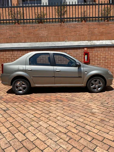 Renault Logan 1.6 Expression Fii