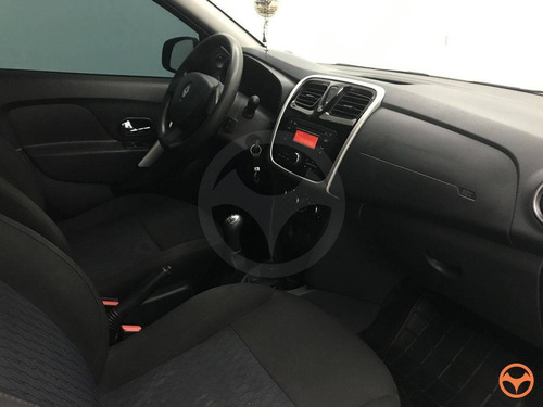 Imagem 10 de 15 de Renault Sandero 1.0 Expression 16v Flex 4p Manual
