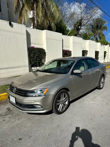 Volkswagen Jetta 2.5 Sportline Qc Nav Bac At