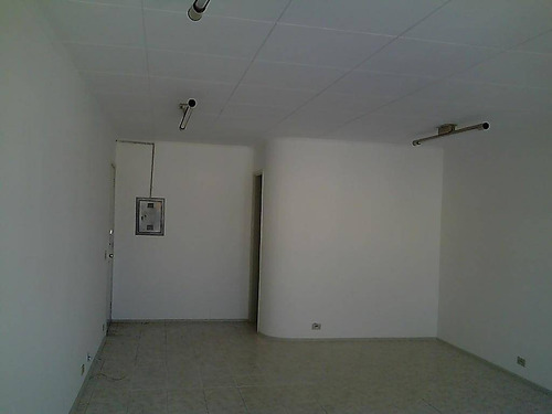Imagem 3 de 8 de Sala Comercial Para Locação Ou Venda, Jardim São Dimas 36m² 1 Vaga. Desocupada - Sa0153