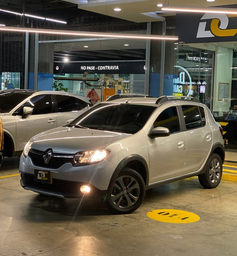 Renault Stepway 1.6 Intense Automática