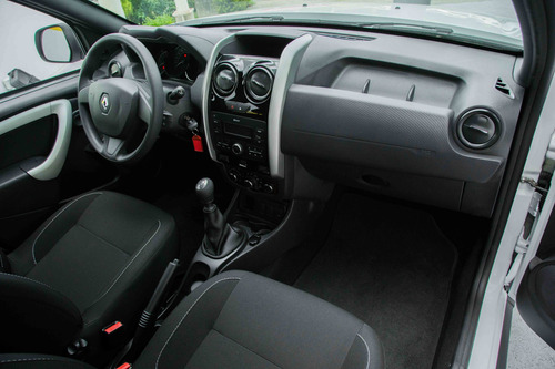 Imagen 8 de 11 de Renault Duster Zen Tm 2020