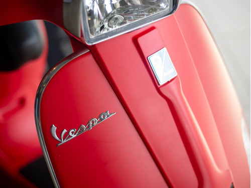 Vespa Sxl 150 - Roja