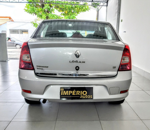Renault Logan Expression 1.6 Completo