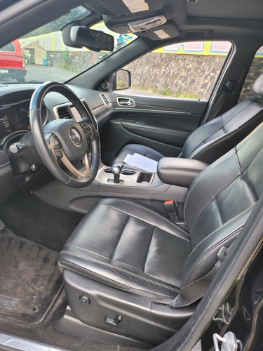 Imagen 10 de 15 de Jeep Grand Cherokee 2015 5.7 Limited Lujo 4x2 Mt