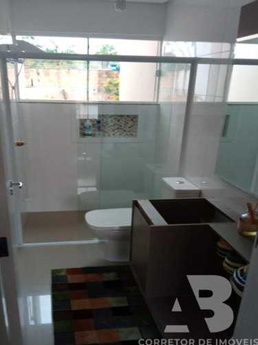 Imagem 24 de 30 de Sobrado, Semi Mobiliado, 03 Suítes, Terraço, Sacada, Churrasqueira, 02 Vagas De Garagem, Bairro Nova Esperança, Balneário Camboriú, Sc. - Ca00039 - 69819536