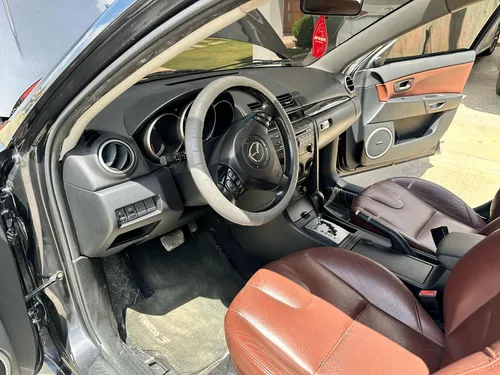 Mazda 3 Special Edition 2.3