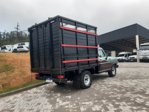 Imagem 3 de 5 de Ford F1000 Boiadeiro