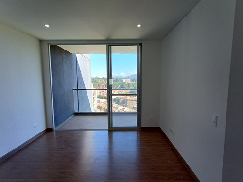 Apartamento En Arriendo Ubicado En Rionegro Sector San Antonio (22909).