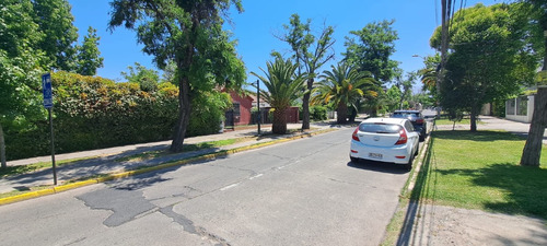 Buena Casa En Excelente Sector De Ñuñoa
