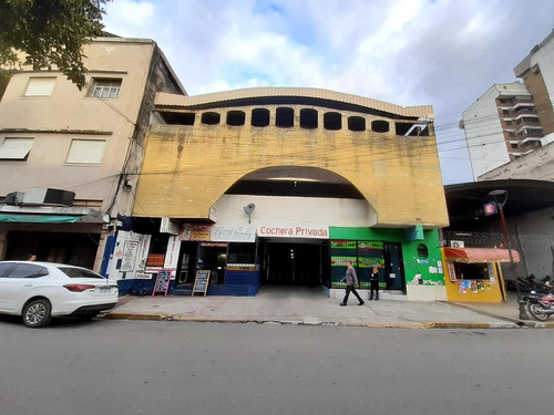 Imagen 3 de 5 de Cochera En Venta En Barrio Sur