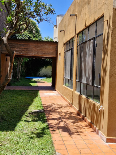 Casa Lote Propio A Reciclar O Demoler En Martinez Con Renta