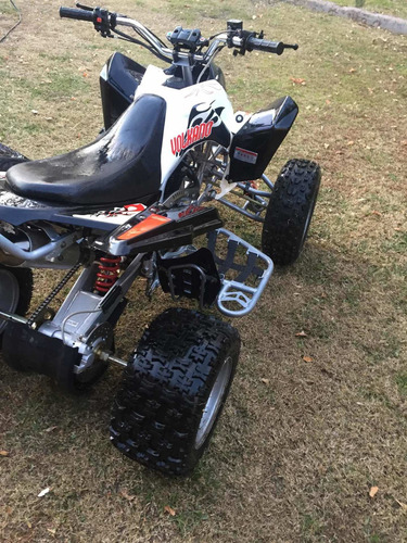 Imagen 8 de 25 de Motomel Volcano 250cc.
