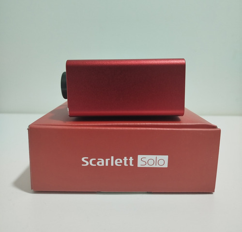 Focusrite Scarlett Solo 3o Generación Interface De Audio Rojo
